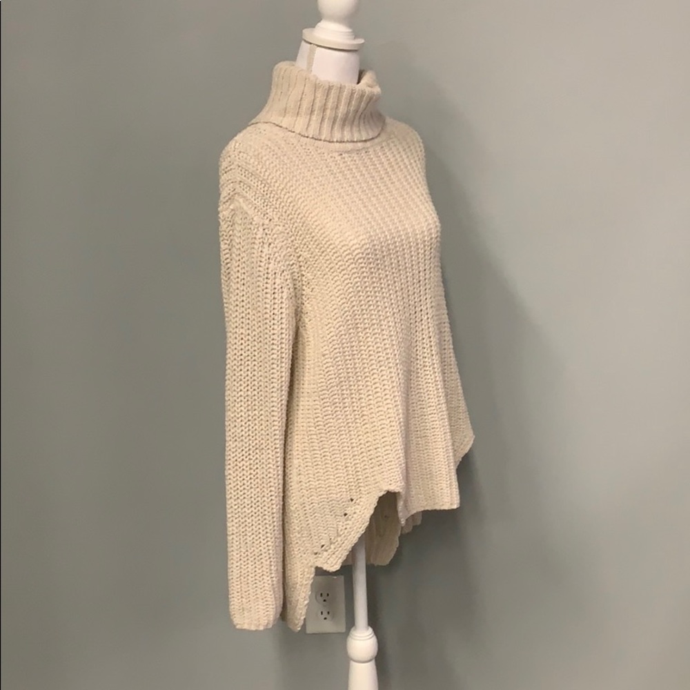 Sweater - Picture 3 of 5
